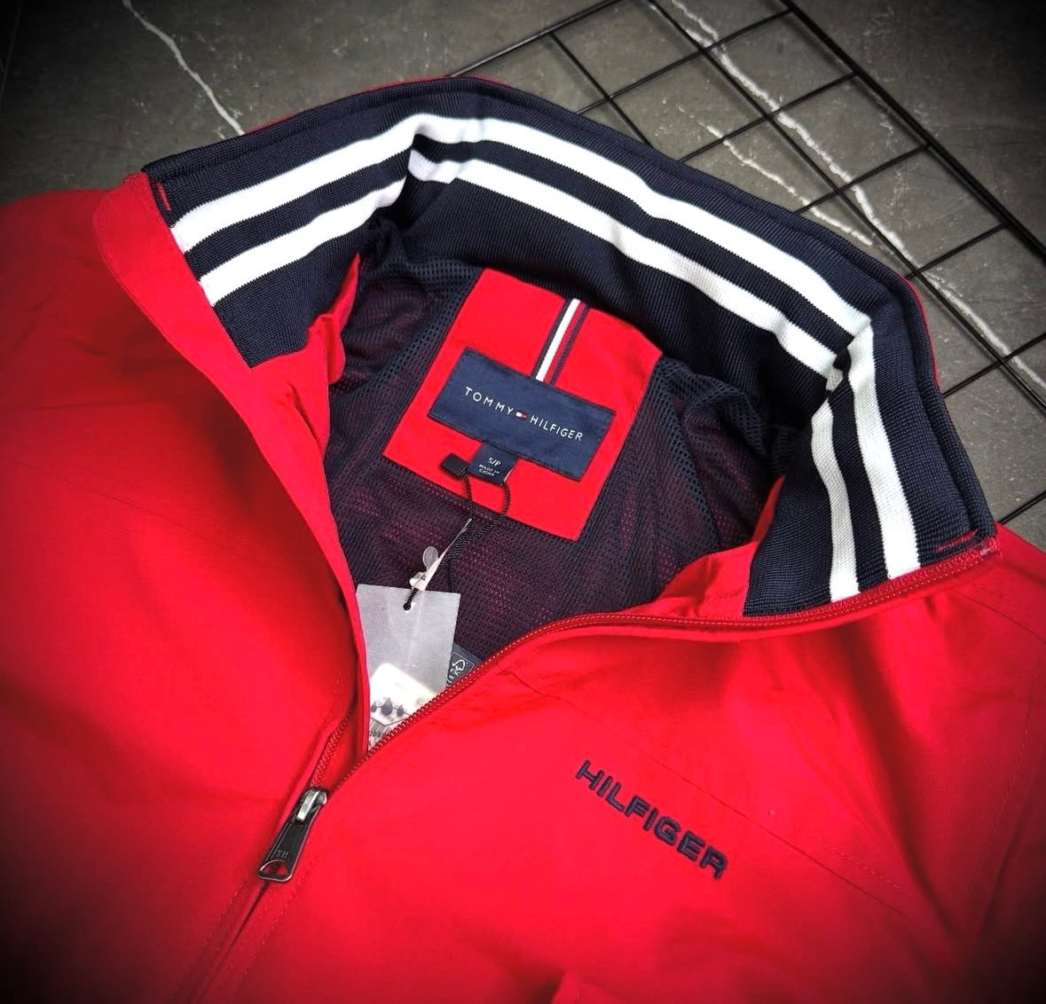 Jaqueta Tommy Velejador Modelo Antigo