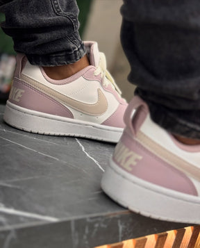 Tênis NK Court Borough Low