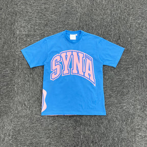 Camiseta College Syna World