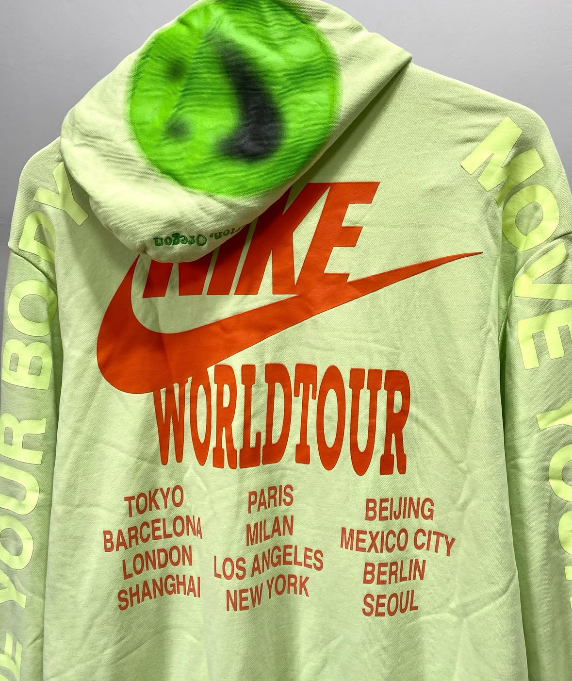 Blusão Nike WorldTour Reliquia