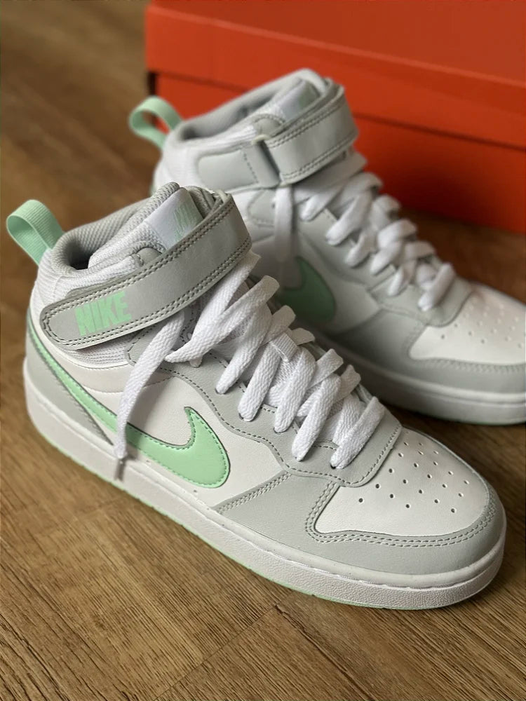 Tênis NK Court Borough Mid 2