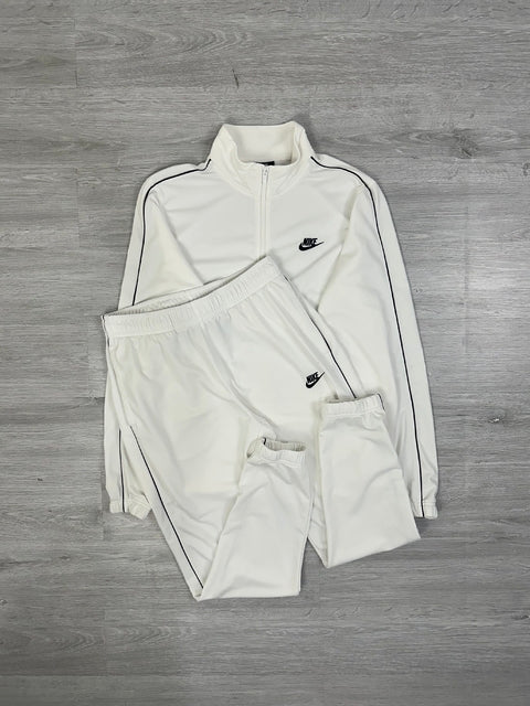 Conjunto NK Tracksuit Relíquia Branco
