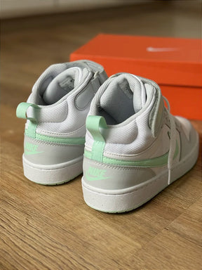 Tênis NK Court Borough Mid 2