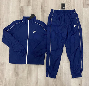Conjunto NK Tracksuit Relíquia Azul Marinho