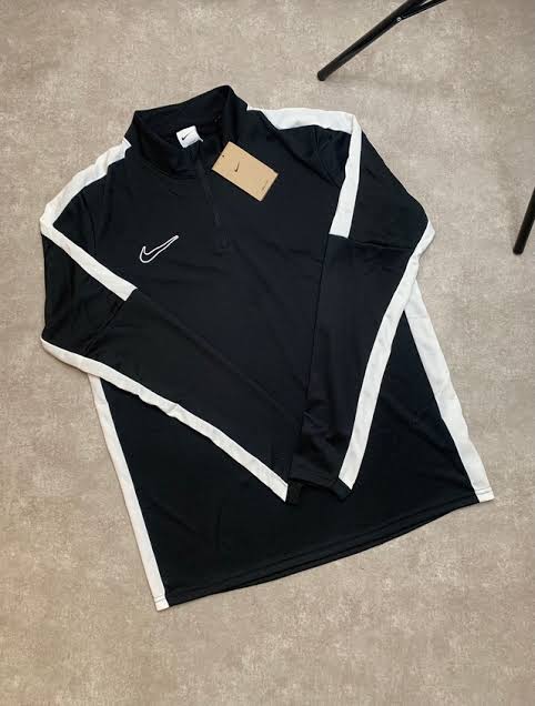 Blusa NK Academy Dry-FIT