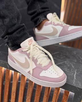 Tênis NK Court Borough Low