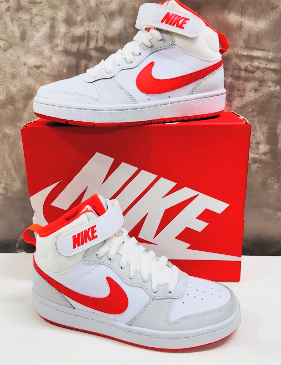 Tênis NK Court Borough Mid 2