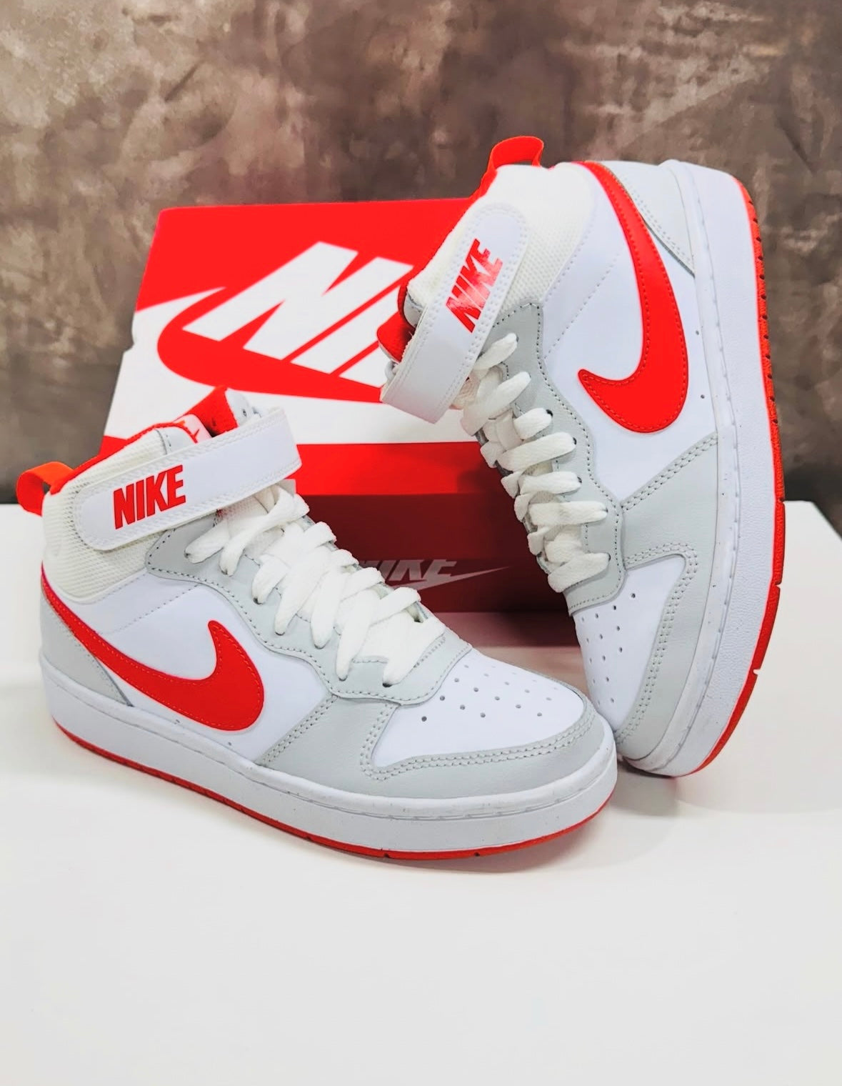 Tênis NK Court Borough Mid 2