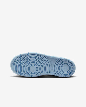 Tênis NK Court Borough Low