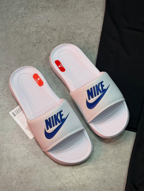 Kit Completo NK Academy com Boné H86 e Victori One