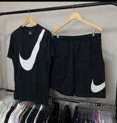 Conjunto NK Big Swoosh