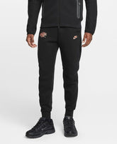 Calça NK Tech Fleece x Syna World Central Cee