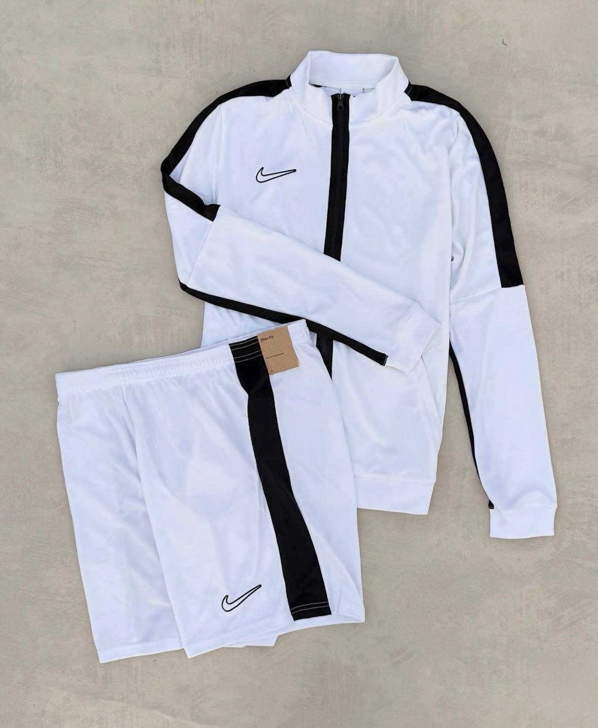 Conjunto NK Academy 23